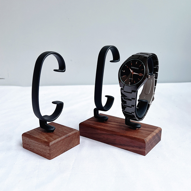 Supporto per orologi in legno  - Jewelry And Watches Inc recensione e prezzo
